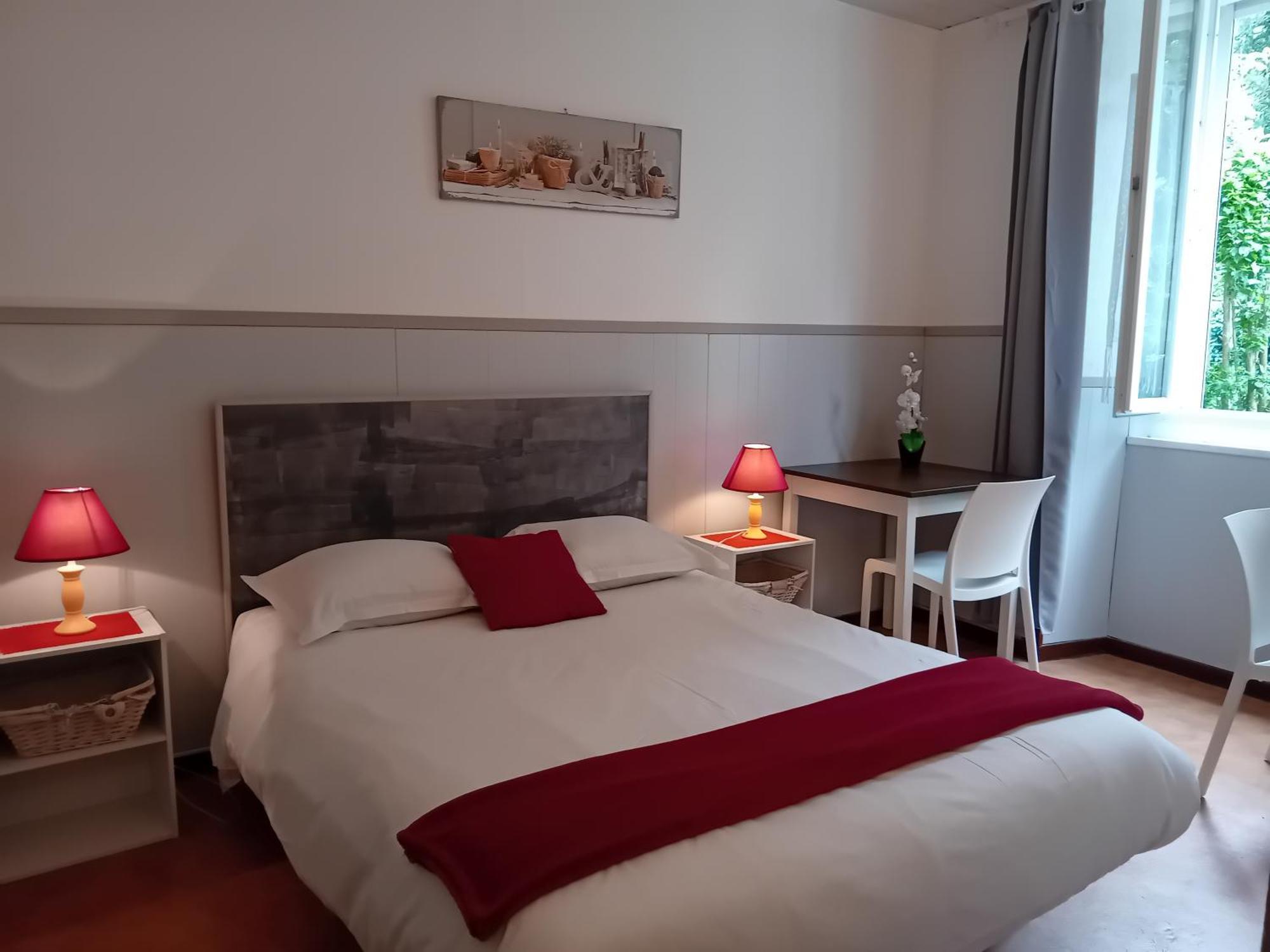 Hotel La Gravenne Thueyts Bilik gambar